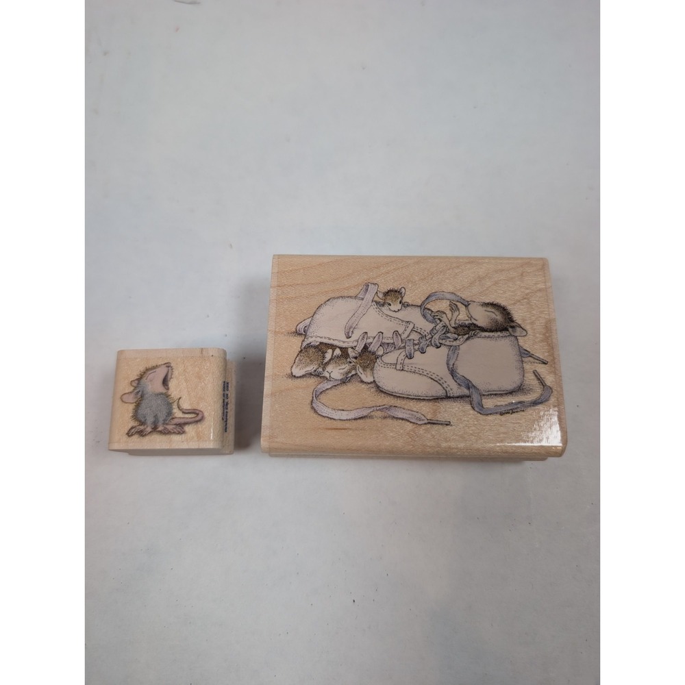 House-Mouse Designs Baby Shoes Wooden Mouse Artwork Set of 2 Vintage Decor